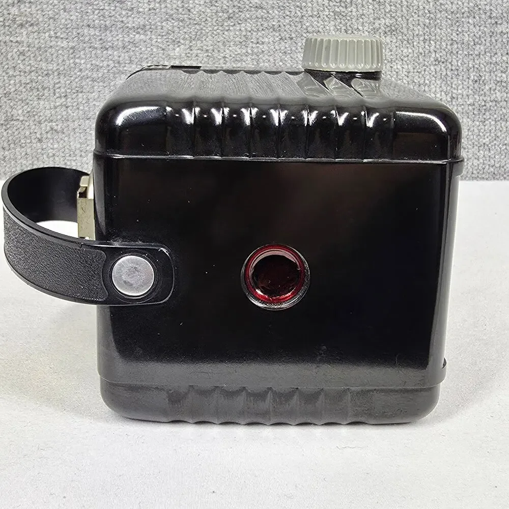 KODAK BROWNIE HAWKEYE CAMERA – FLASH MODEL – 50's VINTAGE BOX CAMERA, COLLECTORS